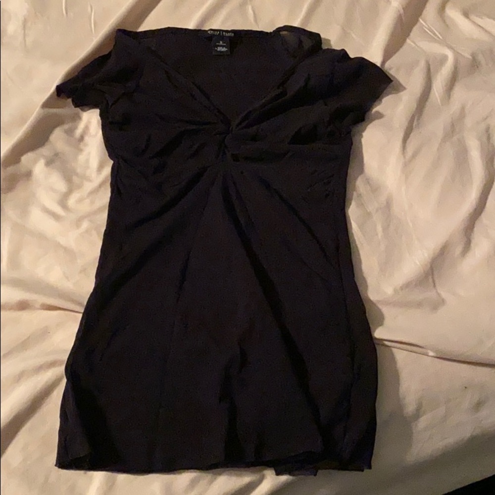 White House black market size Small black shirt